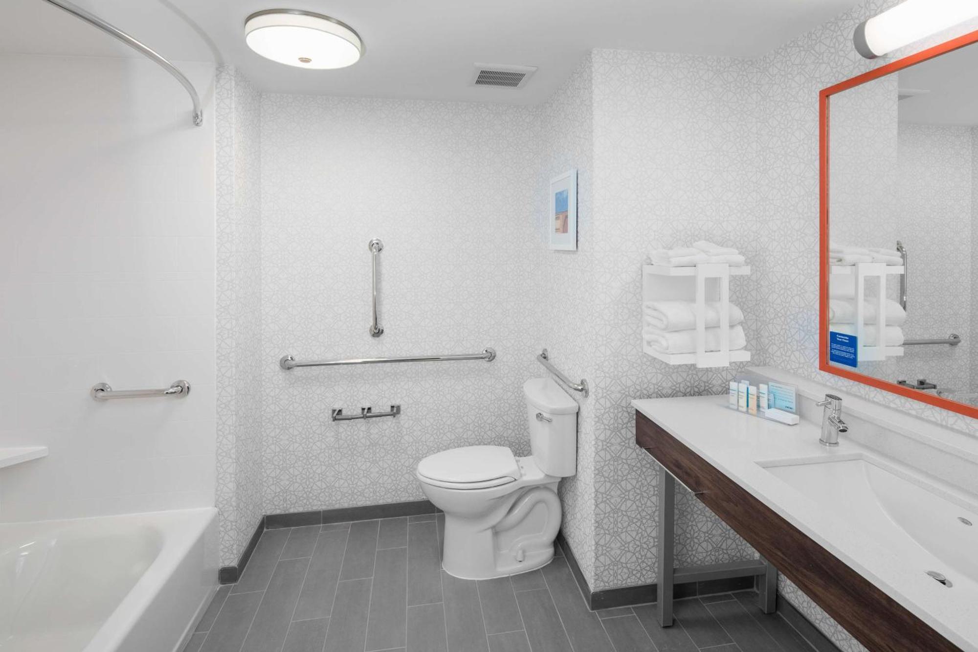 Hampton Inn Smithfield Selma, Nc Экстерьер фото